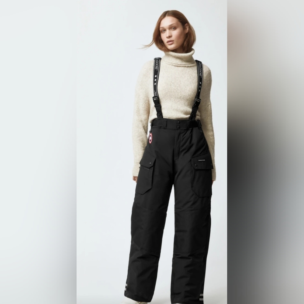 Size XS Canada Goose Skipants